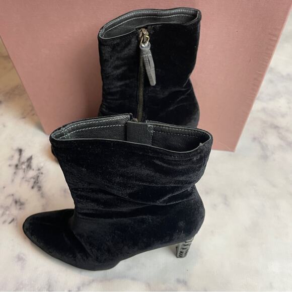 Miu Miu Black Velvet Crystal Embellished Ankle Boots Stiletto Heel Zip Booties - Picture 4 of 12